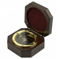 Nauticalia Compass in Wooden Box Nauticalia Compass in Wooden Box
